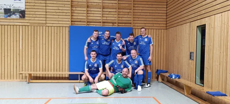 Ebersdorfer Alte-Herren bei den 28. Oettersdorfer Hallenfußballtagen