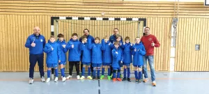 Unsere E- Junioren bestens ausgestattet von K12 aus Kloster!